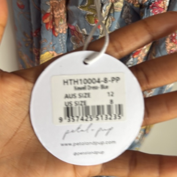 NEW Petal and Pup Women's Newell Dress 8 - Picture 8 of 13